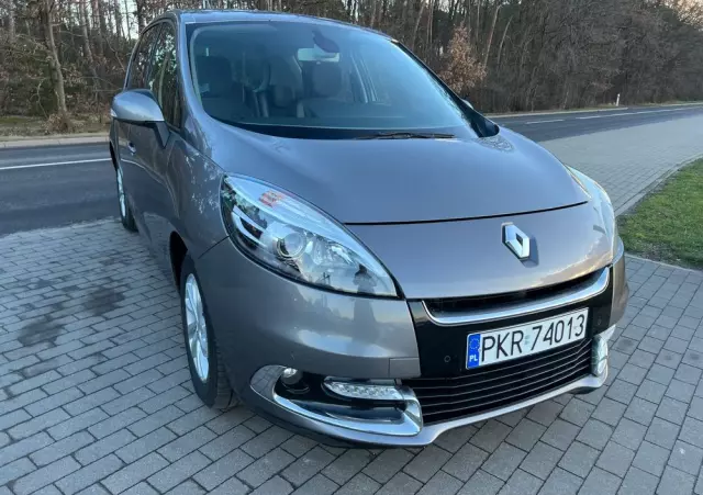 RENAULT Scenic 