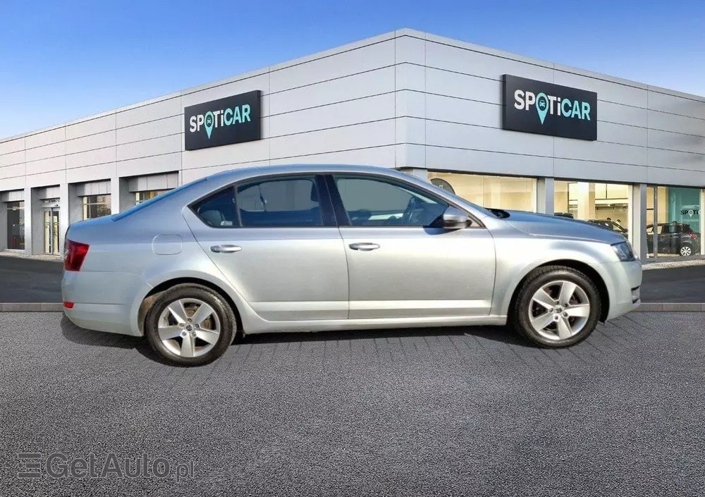 SKODA Octavia 1.6 TDI Ambition