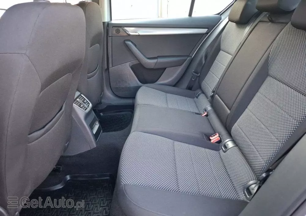 SKODA Octavia 1.6 TDI Ambition