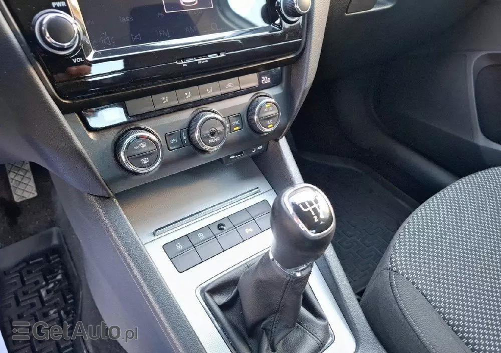 SKODA Octavia 1.6 TDI Ambition