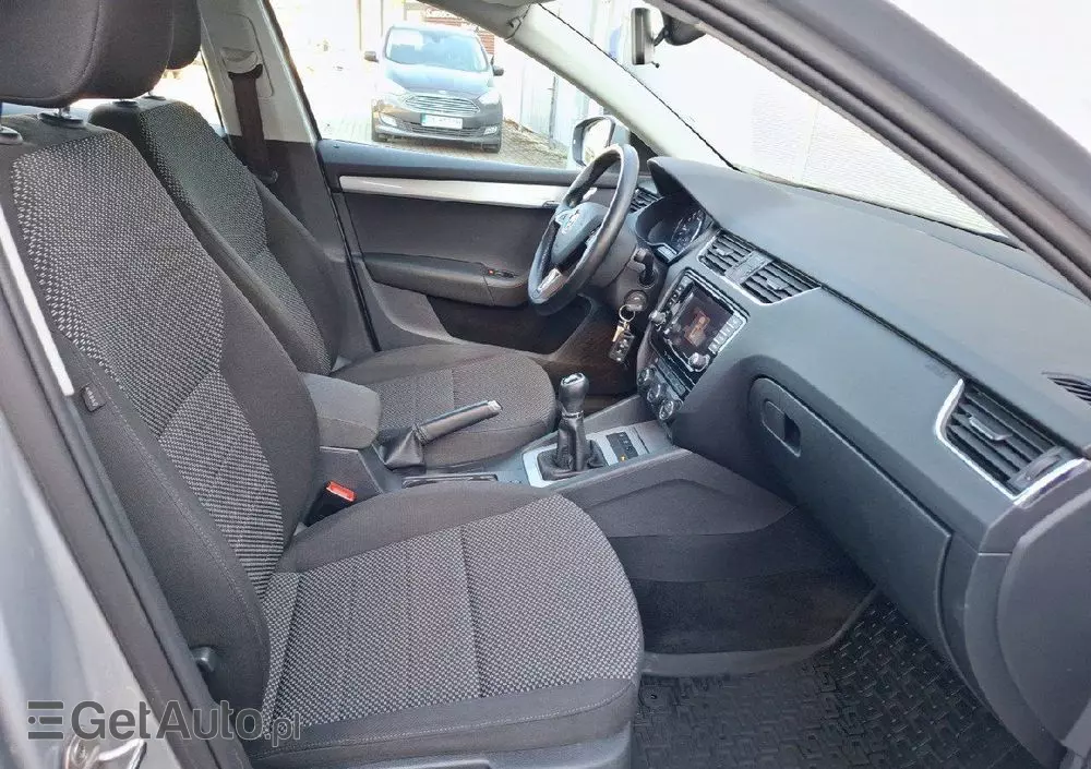 SKODA Octavia 1.6 TDI Ambition