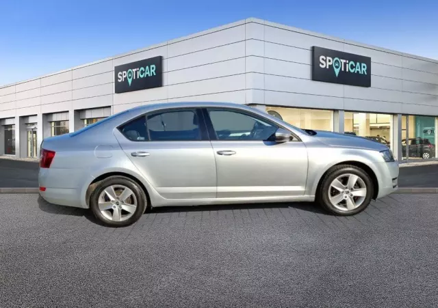 SKODA Octavia 1.6 TDI Ambition
