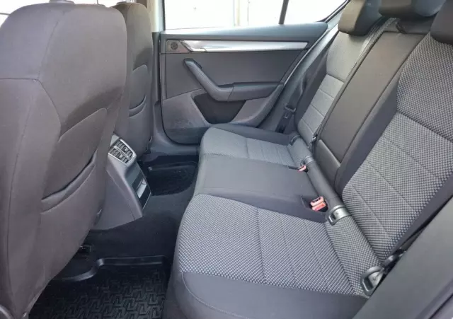 SKODA Octavia 1.6 TDI Ambition