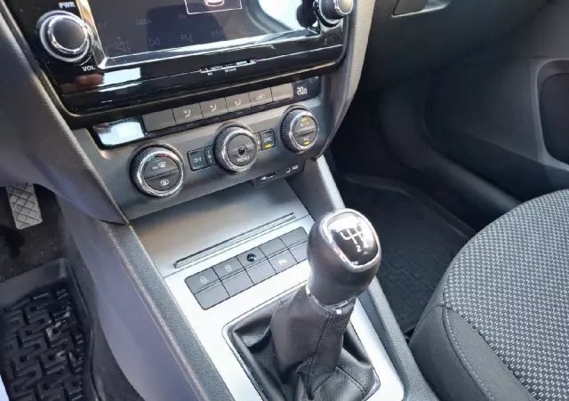 SKODA Octavia 1.6 TDI Ambition