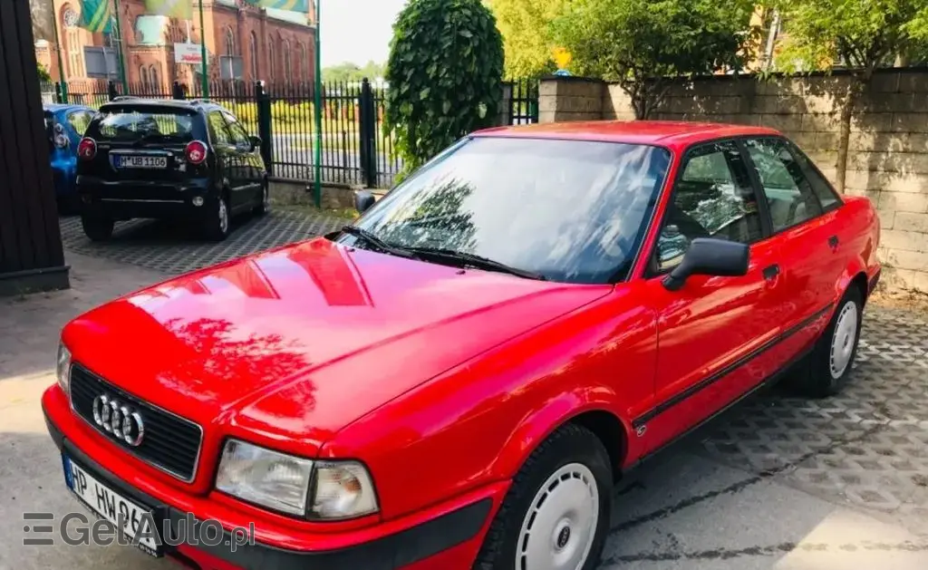 AUDI 80 