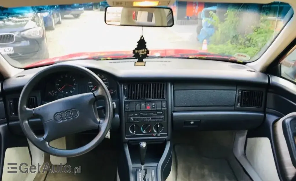 AUDI 80 