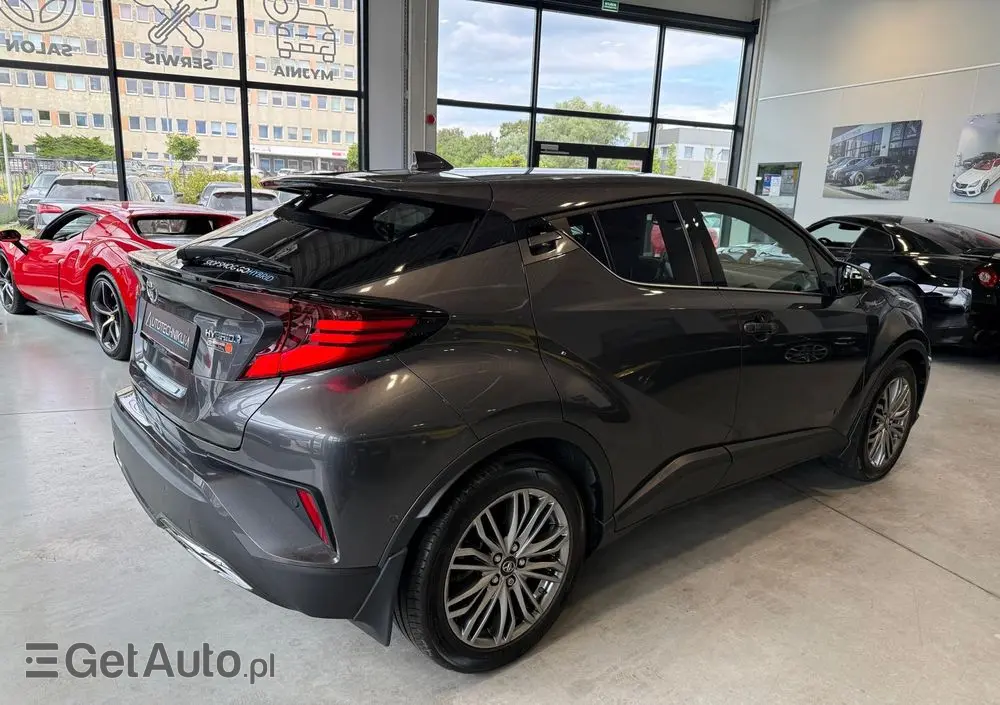 TOYOTA C-HR 2.0 Hybrid Executive