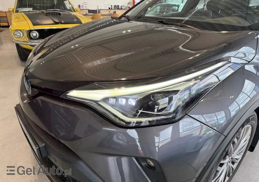 TOYOTA C-HR 2.0 Hybrid Executive