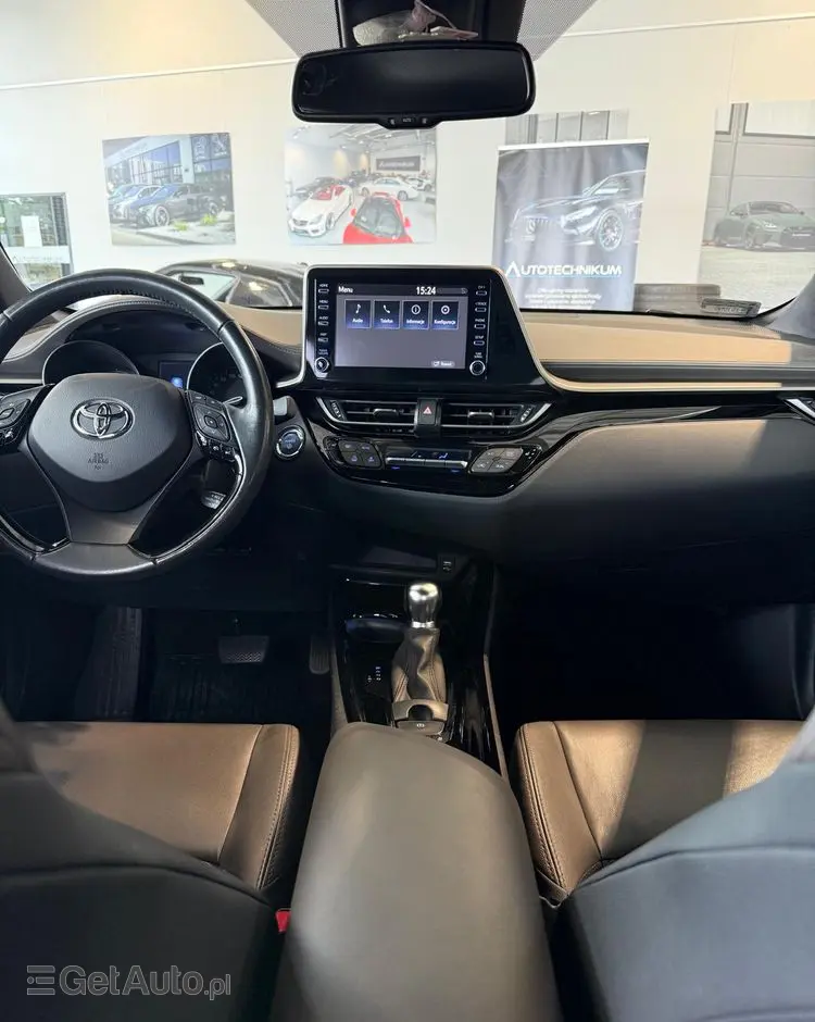TOYOTA C-HR 2.0 Hybrid Executive