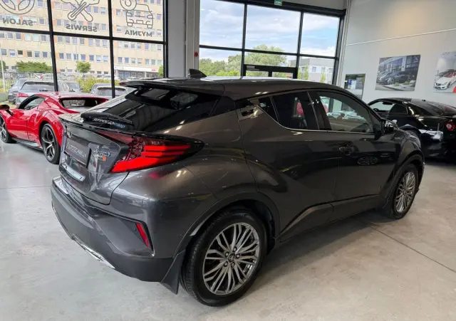 TOYOTA C-HR 2.0 Hybrid Executive