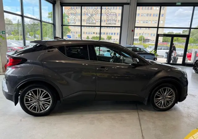 TOYOTA C-HR 2.0 Hybrid Executive
