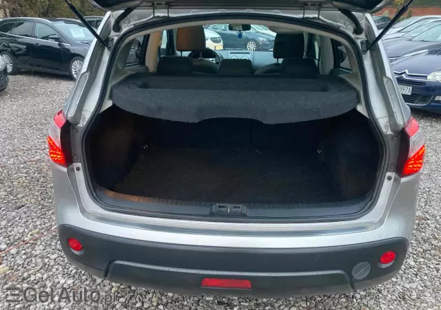 NISSAN Qashqai 1.6 acenta