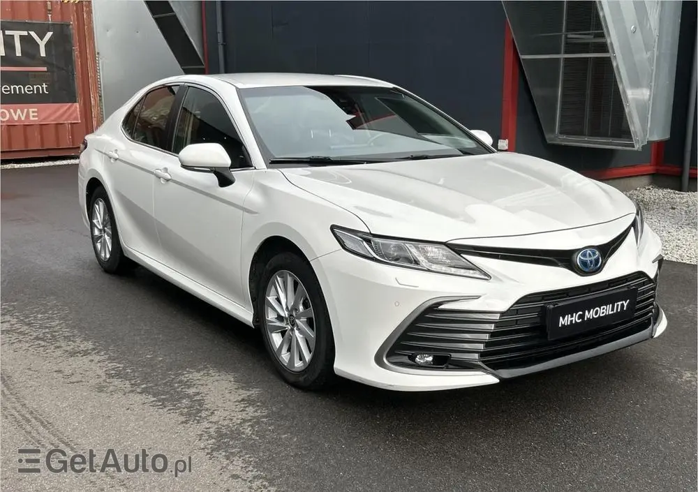 TOYOTA Camry 2.5 Hybrid Comfort CVT