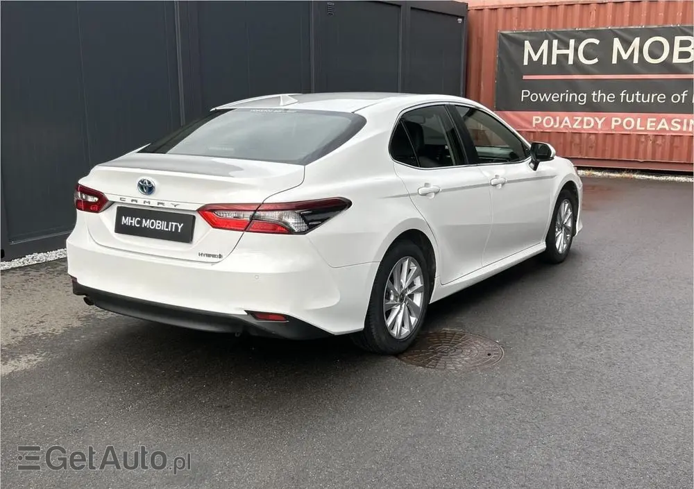 TOYOTA Camry 2.5 Hybrid Comfort CVT