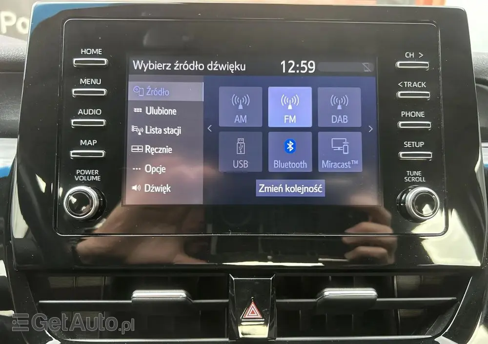 TOYOTA Camry 2.5 Hybrid Comfort CVT