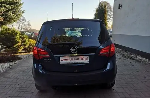 OPEL Meriva 