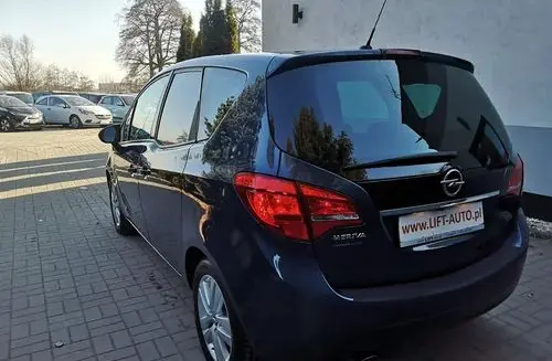 OPEL Meriva 