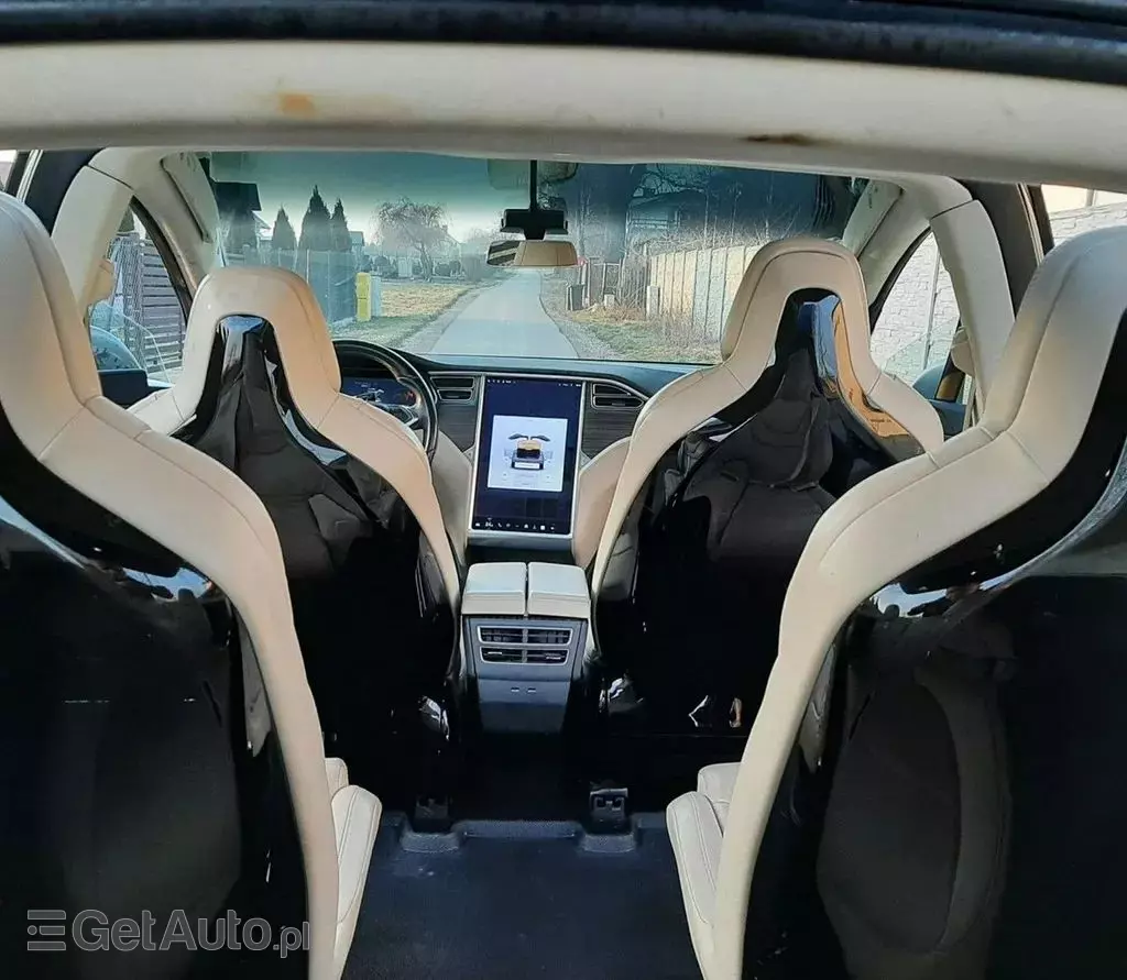 TESLA Model 