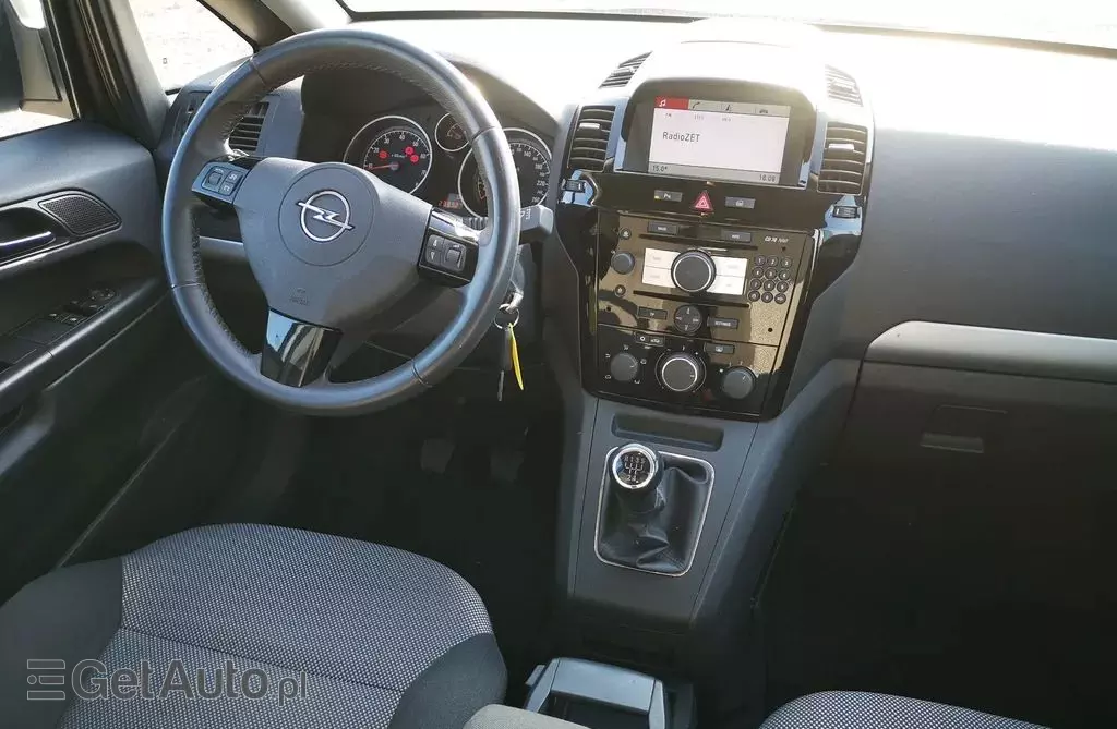 OPEL Zafira 