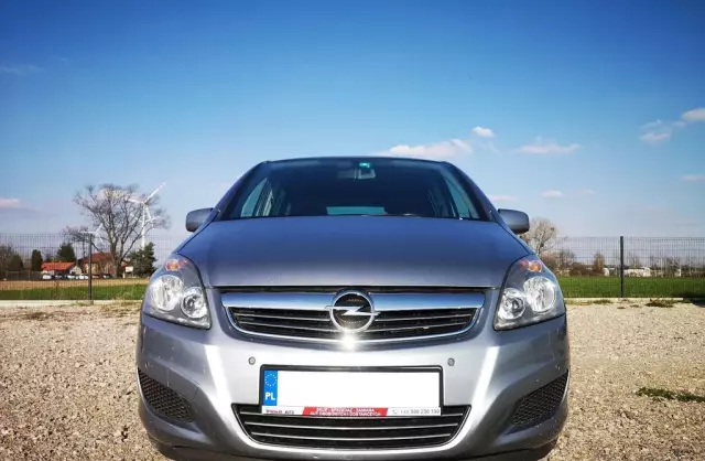 OPEL Zafira 