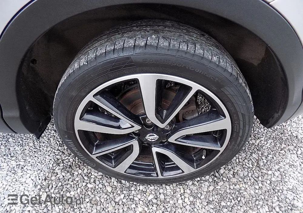 NISSAN Qashqai 1.2 DIG-T N-Connecta