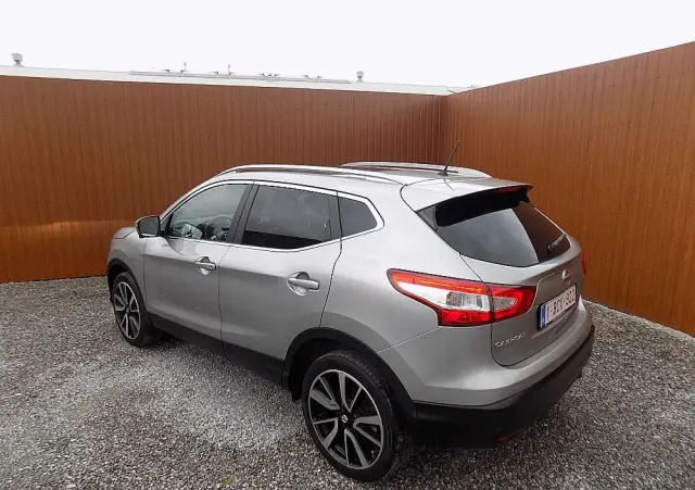 NISSAN Qashqai 1.2 DIG-T N-Connecta
