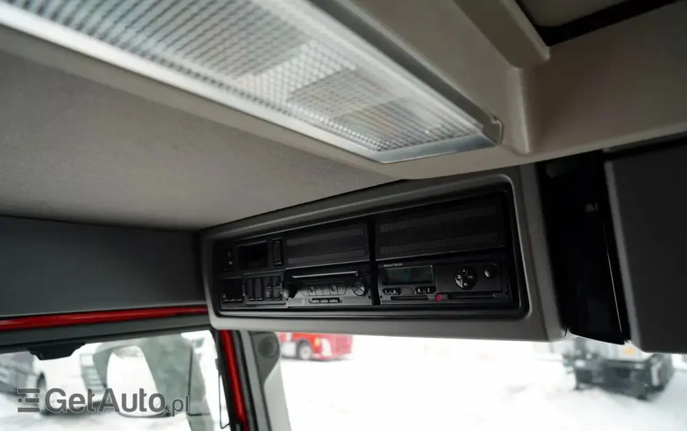 RENAULT C 430 / 6x4 / SKRZYNIOWY 6,2 M + HDS HIAB X-DUO 188 / WYSÓW 15 M / STEROWANIE RADIOWE / WIDŁY / ROTATOR 