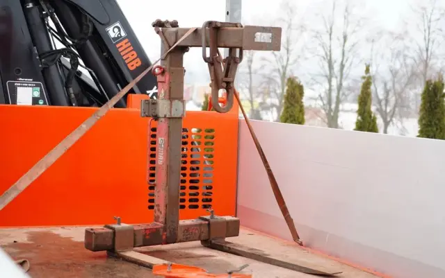 RENAULT C 430 / 6x4 / SKRZYNIOWY 6,2 M + HDS HIAB X-DUO 188 / WYSÓW 15 M / STEROWANIE RADIOWE / WIDŁY / ROTATOR 