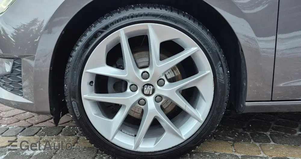 SEAT Leon 2.0 TDI DPF FR