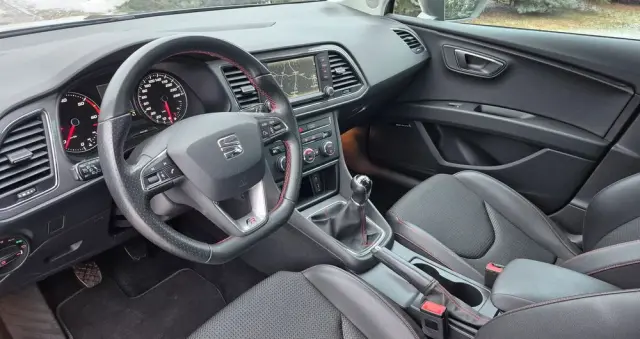 SEAT Leon 2.0 TDI DPF FR