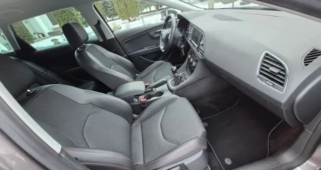 SEAT Leon 2.0 TDI DPF FR