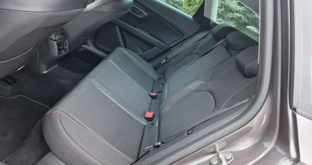 SEAT Leon 2.0 TDI DPF FR