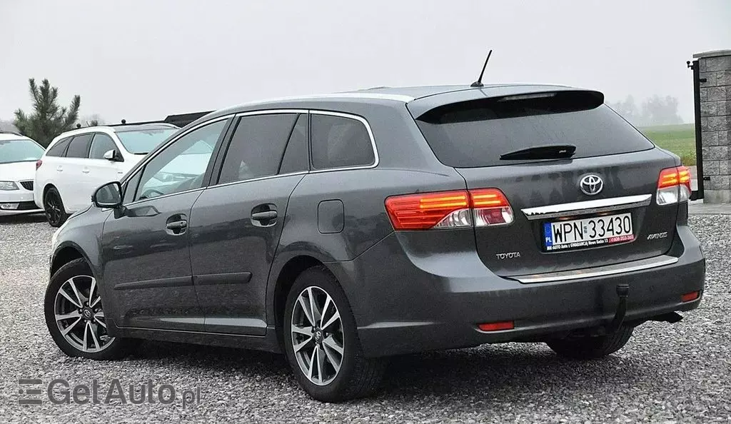 TOYOTA Avensis 2.0 D-4D (124 KM)