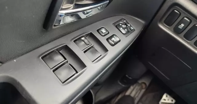 MITSUBISHI ASX 1.6 Intense Plus