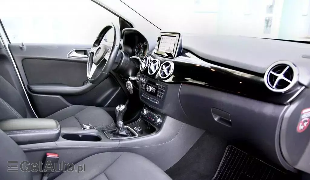 MERCEDES-BENZ Klasa B 