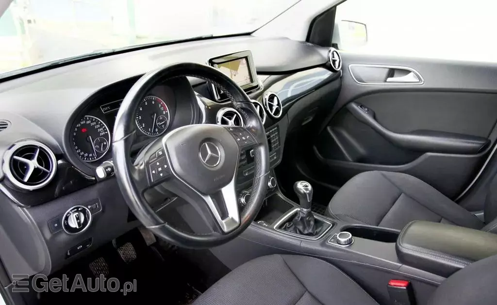 MERCEDES-BENZ Klasa B 