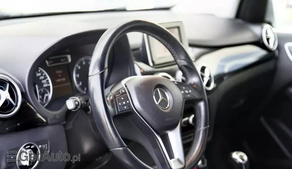 MERCEDES-BENZ Klasa B 