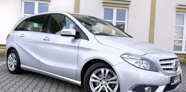 MERCEDES-BENZ Klasa B 