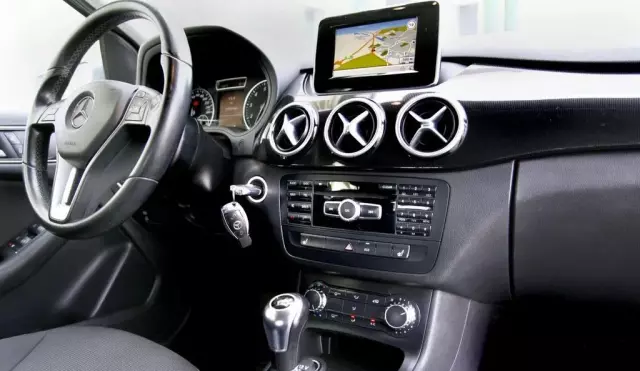 MERCEDES-BENZ Klasa B 