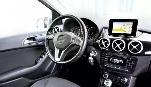 MERCEDES-BENZ Klasa B 