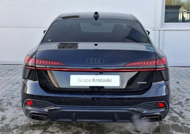 AUDI A6 Limousine 