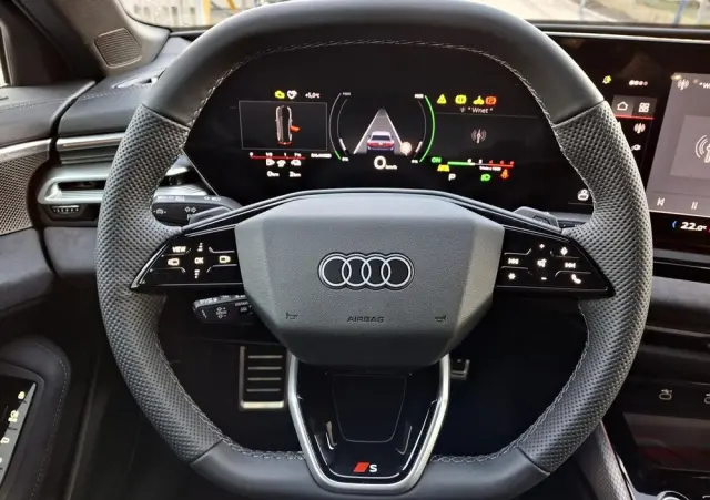 AUDI A6 Limousine 