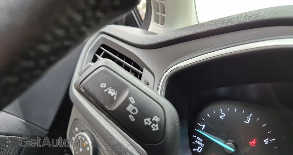 FORD Focus 1.5 EcoBlue STart-Stopp-System TITANIUM