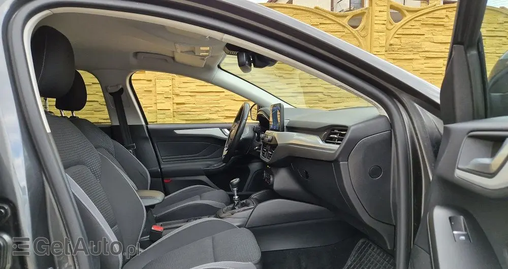 FORD Focus 1.5 EcoBlue STart-Stopp-System TITANIUM