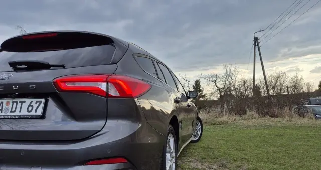 FORD Focus 1.5 EcoBlue STart-Stopp-System TITANIUM