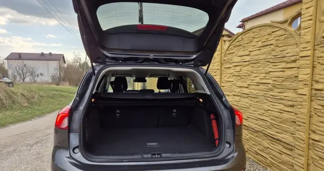 FORD Focus 1.5 EcoBlue STart-Stopp-System TITANIUM