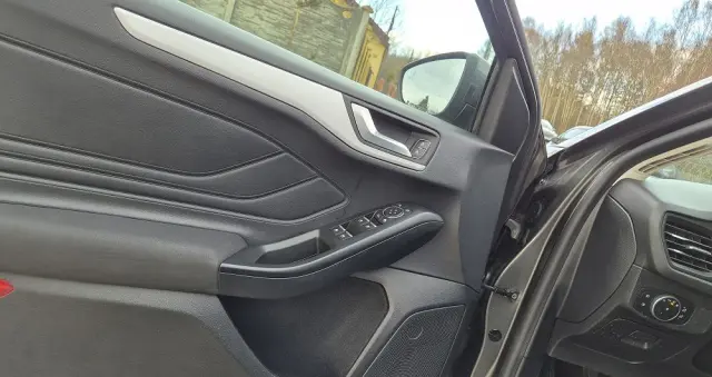 FORD Focus 1.5 EcoBlue STart-Stopp-System TITANIUM