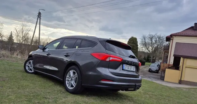 FORD Focus 1.5 EcoBlue STart-Stopp-System TITANIUM