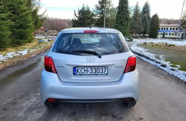 TOYOTA Yaris 