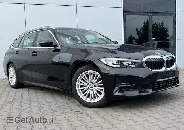 BMW Seria 3 318d Sport Line